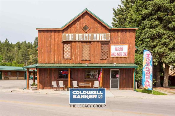 202 Main St, Hulett, WY 82720
